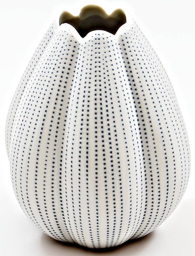 1284W26 CHAMPA S - WO 26 Porcelain bud vase