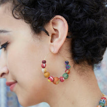 Load image into Gallery viewer, Kantha Graduated Hoops
