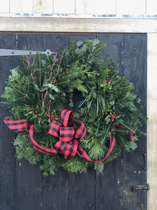 DIY Holiday Wreath Decorating Classes